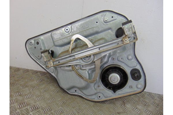 Elevalunas trasero derecho, Volvo S40 Berlina 1.6 D Kinetic 2006, 30739184AC