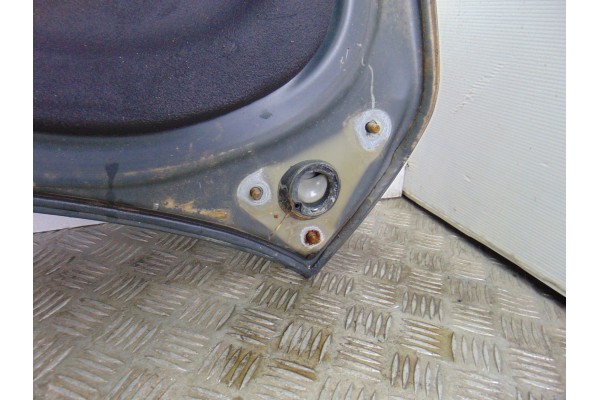 Tapa maletero, BMW Serie 7 (E65/E66) 740d 2007 usado 7