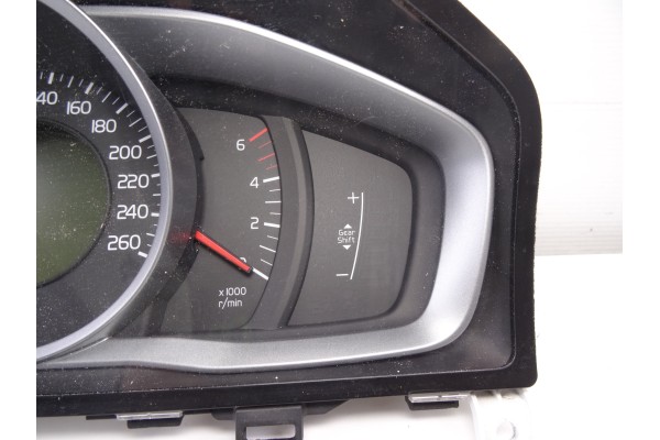 Cuadro instrumentos, Volvo V60 Familiar Summum 2014, 31327747