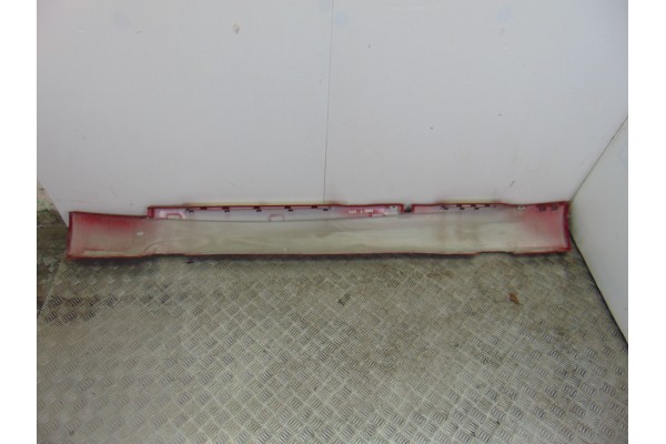 Faldon lateral, BMW Serie 1 Berlina (E81/E87) 123d 2009, 7906816 usado 7