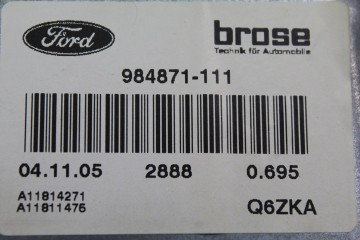 Elevalunas trasero derecho, Ford Focus Berlina (Cap) Trend 2005