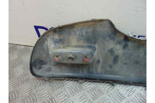 Molduras traseras, Citroen C1 Audace 2009, 52751-0H010 usado 7