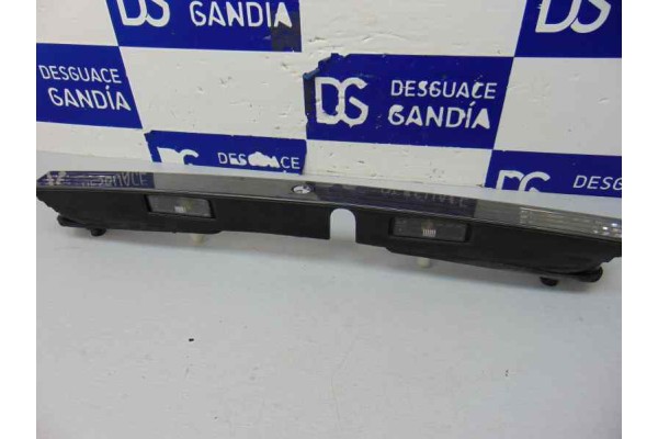 Piloto trasero central, BMW Serie 7 (E65/E66) 730d 2008, 6929700 usado 7