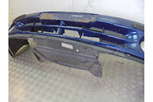 Paragolpes delantero, Renault Megane I Fase 2 Cabriolet (Ea...) 1.6 16V Dynamique 1999 usado 7
