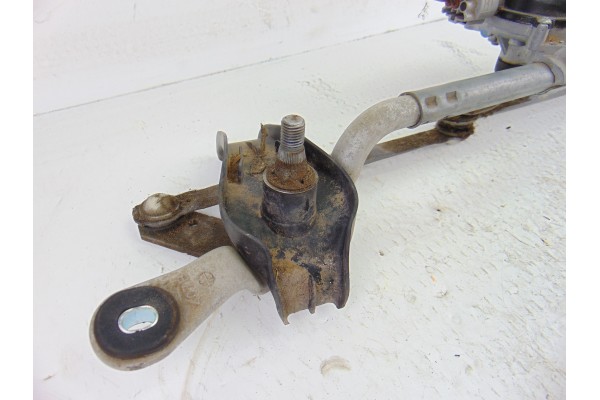 Motor limpia delantero, Mazda 3 Berlina / Sedán (Bm/bn) Luxury 2014 usado 7