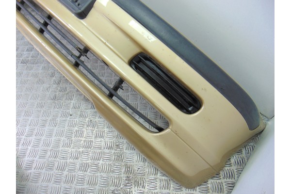 Paragolpes delantero, BMW Serie 3 Berlina (E46) 320d 2001, Oro usado 7