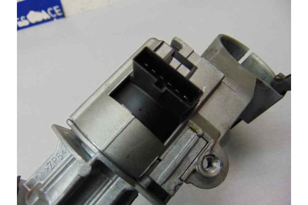 Antirrobo / llave contacto, Opel Corsa D Cosmo 2009, 55703083 usado 7