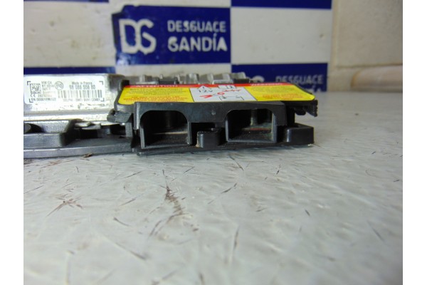 Centralita motor uce, Citroen C4 Cactus Feel 2014, 9808655680 usado 7