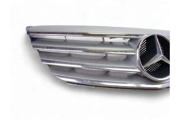 Rejilla delantera, Mercedes-benz Clase B (Bm 245) 180 Cdi (245.207) 2005, A1698800783