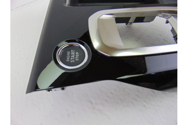 Guarnecidos palanca cambio, Peugeot 5008 Active 2017, 9836663180