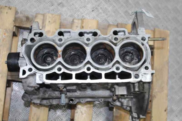 Bloque, Citroen C3 1.4 HDI SX Plus 2002, 8HX usado 8