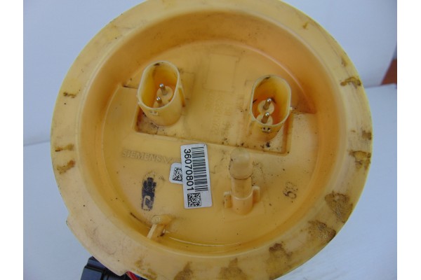 Aforador, BMW Serie 1 Berlina (E81/E87) 123d 2009, 7190943 usado 8