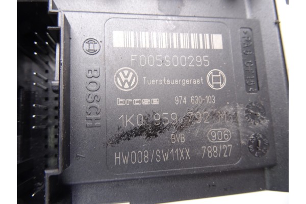 1K0959792M  ELEVALUNAS DELANTERO DERECHO SEAT LEON (1P1) Comfort Limited 2007 1K0959792M 209882 SEAT - 2