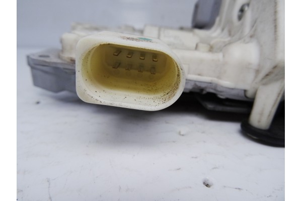 1P0839015  CERRADURA PUERTA TRASERA IZQUIERDA SEAT LEON (1P1) Comfort Limited 2007 1P0839015 209887 SEAT - 1