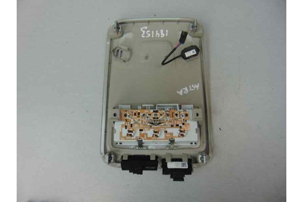 Luz interior, Opel Astra K Berlina 5P Dynamic Start/Stop 2015, 13415545 usado 8