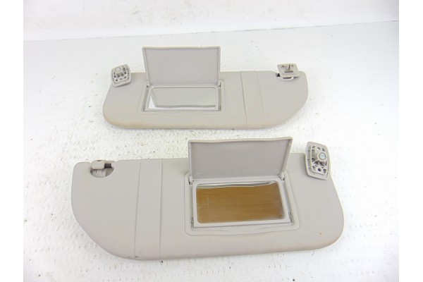Techo interior, Citroen C3 1.4 16V SensoDrive X-Tr 2004 usado 8