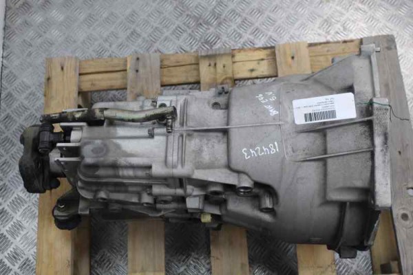 Caja cambios, BMW Serie 3 Compacto (E46) 320td 2002, Hbl usado 8
