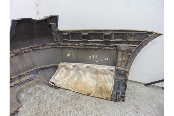 Paragolpes trasero, Volkswagen Passat Berlina (3C2) Advance 2005 usado 8