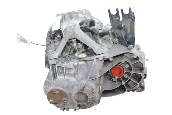 Caja cambios, Ford Focus Berlina (Cap) Ambiente (D) 2006, 3M5R7002YA usado 8