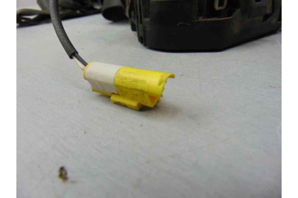 Cinturon seguridad delantero derecho, Iveco Daily Camión Cabina simple 35 C... batalla 3000 2007