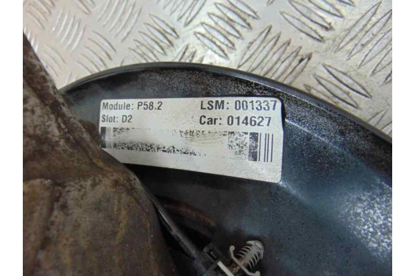 Mangueta delantera derecha, Opel Astra K Berlina 5P Dynamic Start/Stop 2015 usado 9