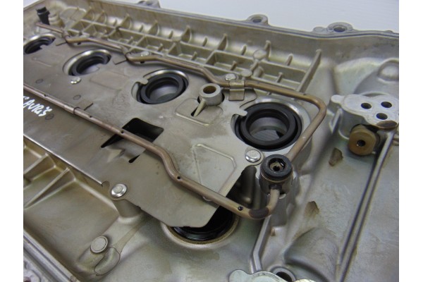 Tapa balancines, Toyota Auris (E15) Luna 2008 usado 8