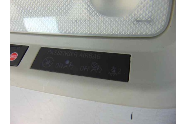 Luz interior, Opel Astra K Berlina 5P Dynamic Start/Stop 2015, 13415545 usado 9