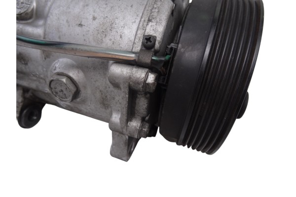  NO IDENTIFICADO 210778 SEAT - 3