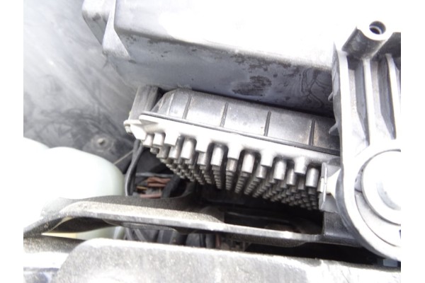 Morro completo, BMW Serie 2 Gran Tourer (F46) 218d 2015 usado 10
