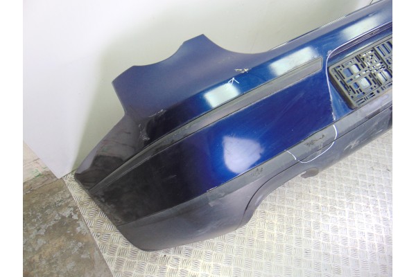 Paragolpes trasero, Volkswagen Passat Berlina (3C2) Advance 2005 usado 9