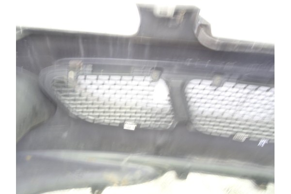 Paragolpes delantero, Hyundai H-1 Starex () 2.5 CRDI 2005 usado 9