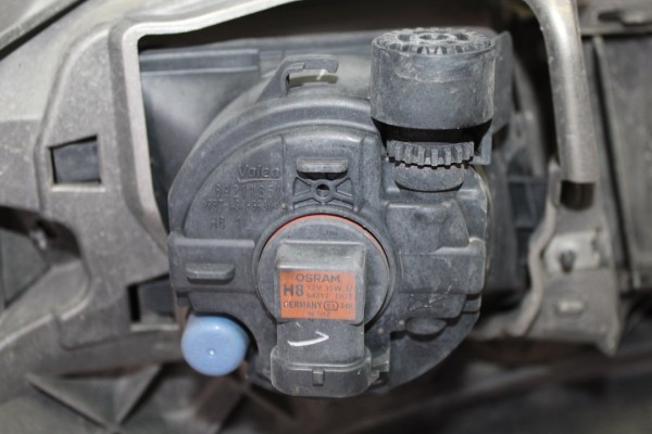 Paragolpes delantero, BMW Serie 7 (F01/F02) 740d xDrive 2011, 7210874 usado 9