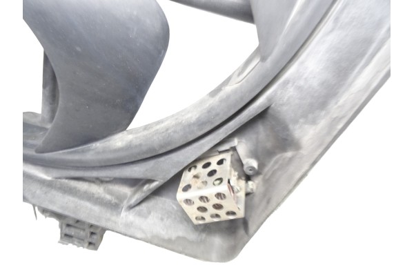  ELECTROVENTILADOR RENAULT TRAFIC II COMBI 9 - plazas  (L2H1)  acristalado, Combi largo 2002 210865 RENAULT - 2