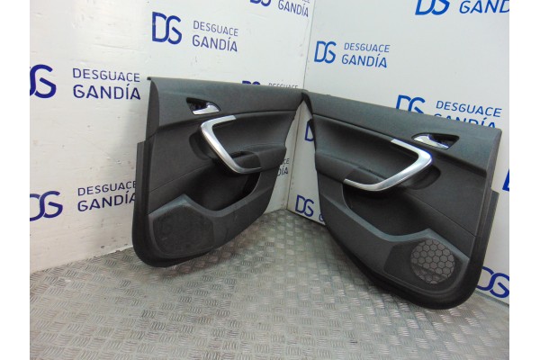 Juego asientos completo, Opel Insignia Sports Tourer Sport 2009, Cuero usado 10