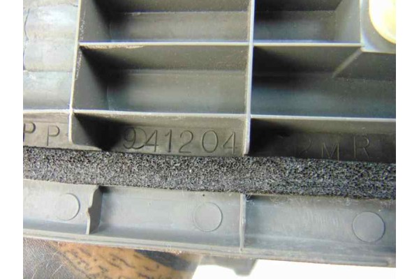 Moldura, Mitsubishi Montero (V60/V70) 3.2 DI-D Avance (5-ptas.) 2000
