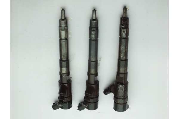 BOSCH INJECTOR CR FIAT DUCATO 2 3D 06 EAN GTIN 4047023152299