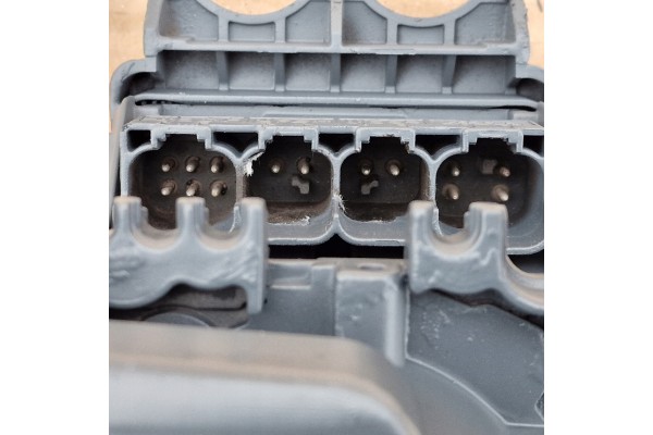 VOLVO FH VALVE EBS MODULATOR K102312 Quality of parts according to GVO Q original with factory logo OEM OES