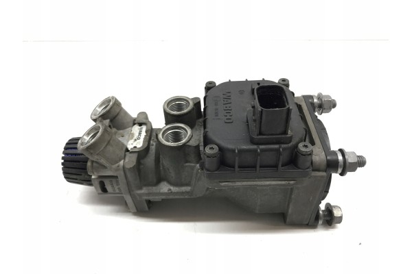Main brake valve DAF XF106 10R055936
