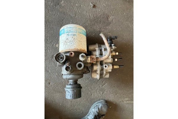 DAF LF Dehumidifier Valve