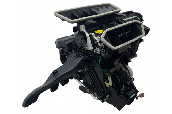 Heater blower fan Cupra Formentor 5WB816001E New Original Catalog number of the part 5WB816001E DWP5WB816001EOE
