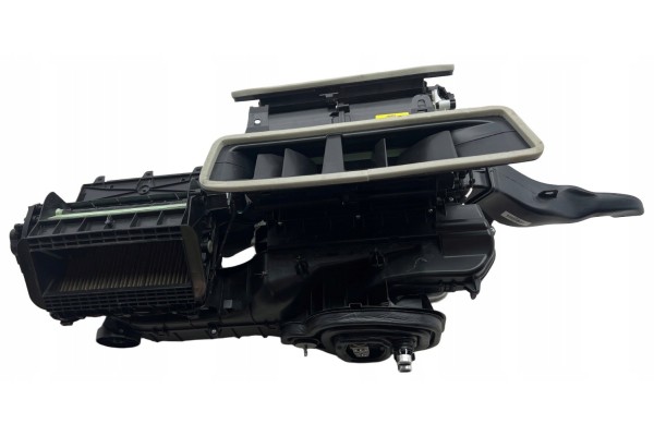 Ventilador del soplador de calefacción para VW Passat B8 5WB816001E N