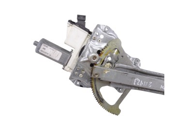 6 PIN ELEVALUNAS DELANTERO DERECHO TOYOTA COROLLA (E12) 2.0 D-4D Sol Berlina 2004 6 PIN 211923 TOYOTA - 1