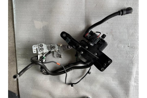 VOLVO XC40 1 5 HYBRID PETROL COMPLETE WEBASTO PARKING HEATER Part manufacturer Volvo OE