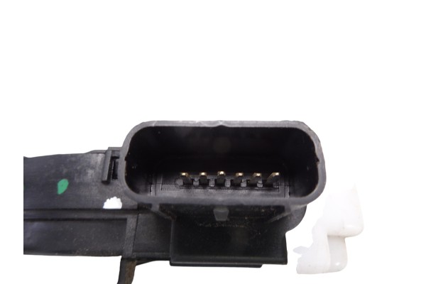 813102Y000  CERRADURA PUERTA DELANTERA IZQUIERDA HYUNDAI IX35 (EL/LM) Style 2WD 2015 813102Y000 212090 HYUNDAI - 3