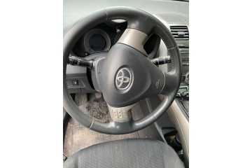 TOYOTA AURIS (E15) Luna