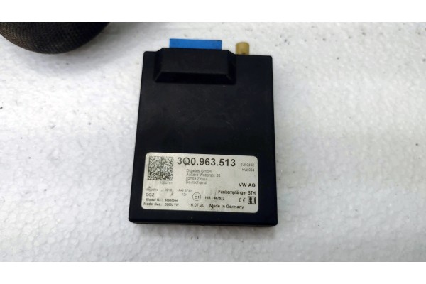 AUDI SQ7 4M 4 0 TDI LIFT WEBASTO PARKING HEATER CONTROLLER PILOT Part manufacturer Audi OE