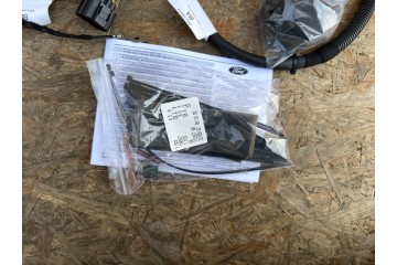 FORD FOCUS MK4 COMBO ELECTRICAL HARNESS TOW HOOK 13 PIN Part manufacturer Ford OE