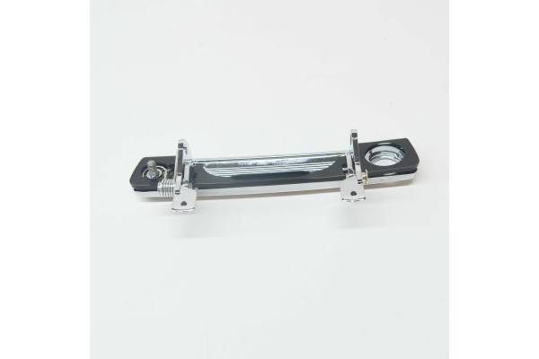 BMW 6 E24 Front Left Door Handle 51211847587 1976 LHD Catalog number of the part OEM 51211847587