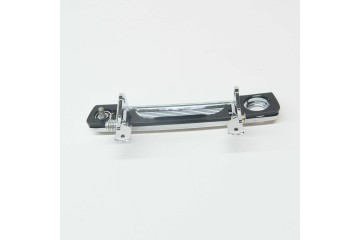 BMW 6 E24 Front Left Door Handle 51211847587 1976 LHD Catalog number of the part OEM 51211847587