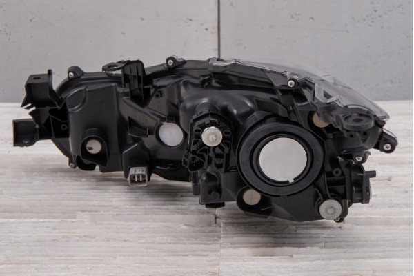 Faro delantero Toyota Corolla XII E21 2019 Derecho